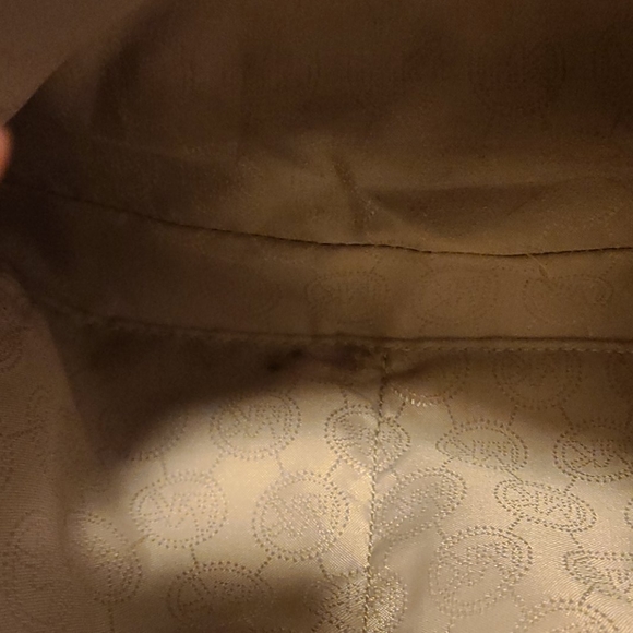 MK purse - Picture 3 of 3